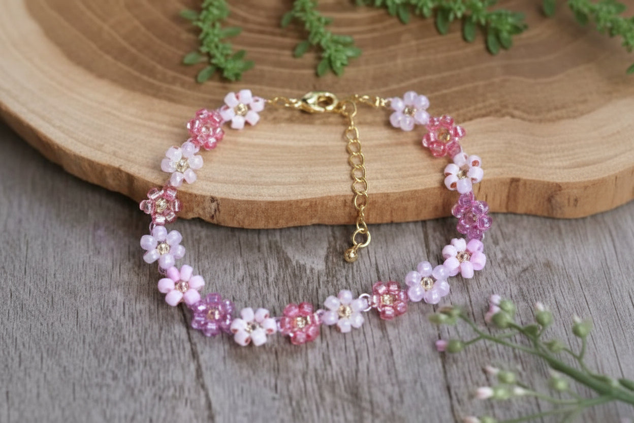 Handcrafted Pastel Blossom Beaded Bracelet – Delicate Floral Charm Jewelry