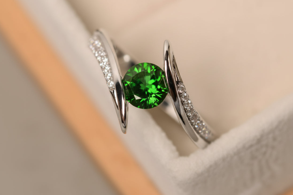 Elegant Emerald Green Zirconia Swirl Ring – Sterling Silver Finish Bypass Statement Ring
